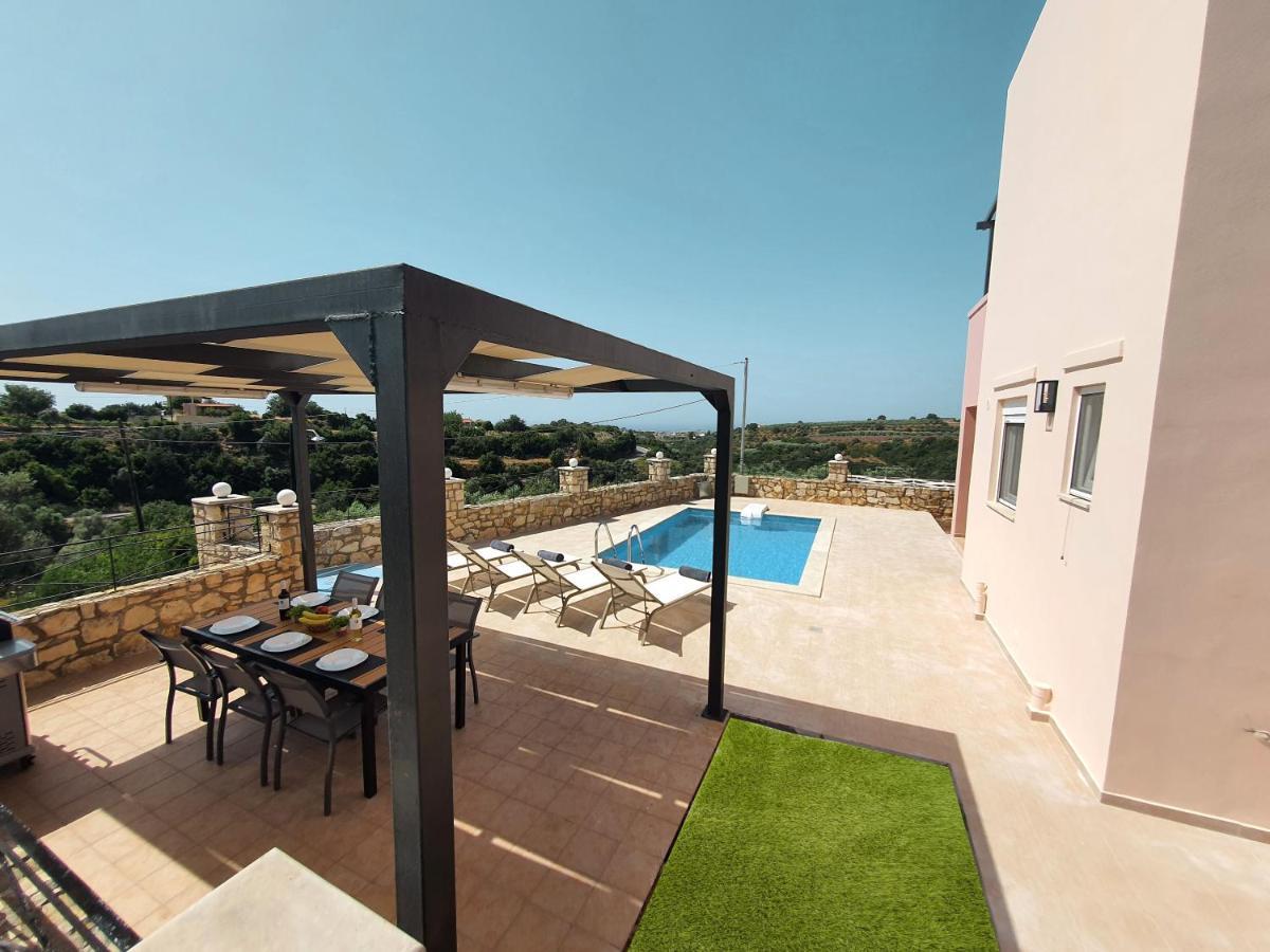 Natural View Villa With Private Pool Skouloufia Exterior photo