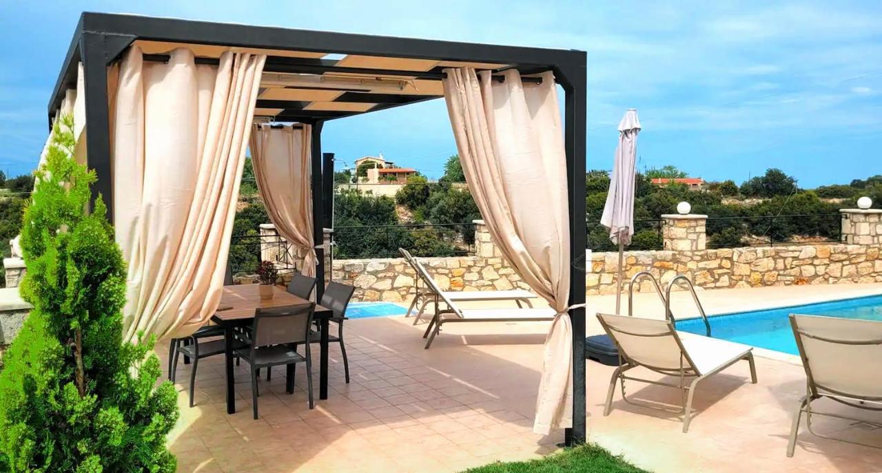 Natural View Villa With Private Pool Skouloufia Exterior photo